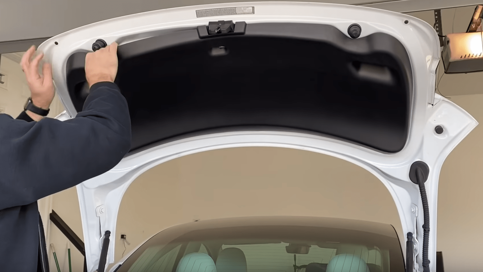 Tesla model deals 3 trunk cover